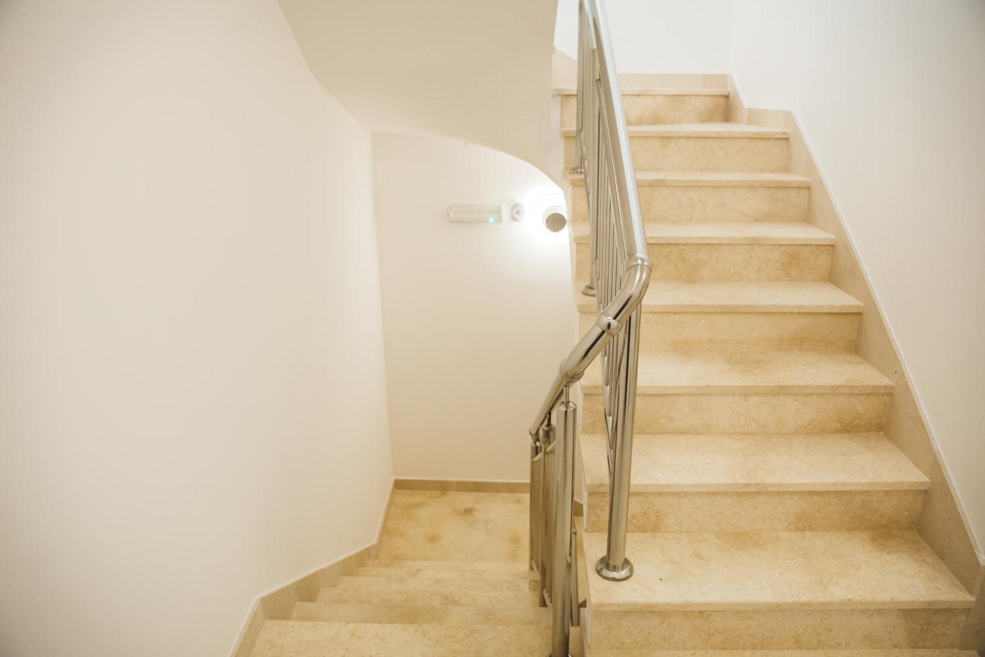 Elegant Studio Apartments Lasta Mostar Buitenkant foto