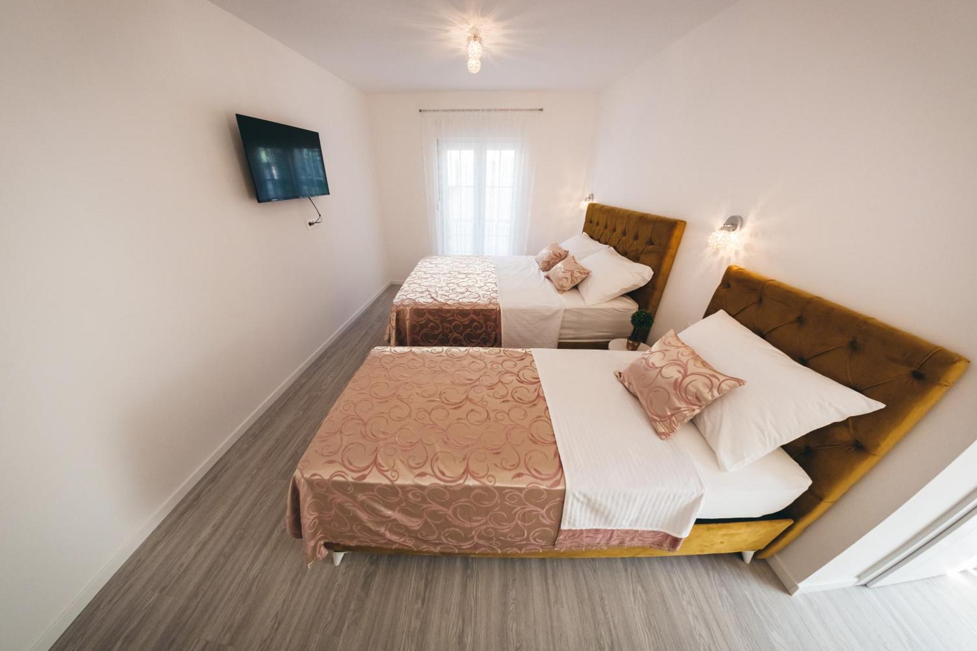 Elegant Studio Apartments Lasta Mostar Buitenkant foto