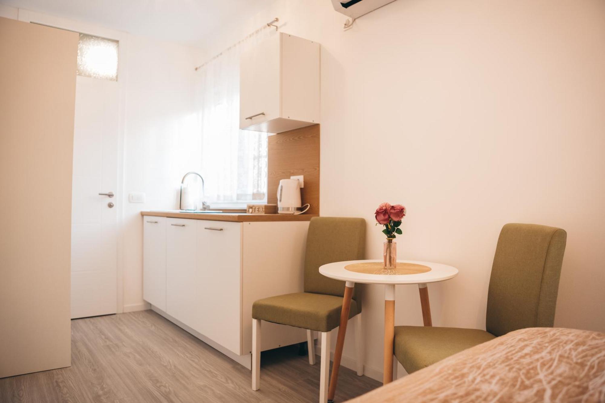 Elegant Studio Apartments Lasta Mostar Buitenkant foto